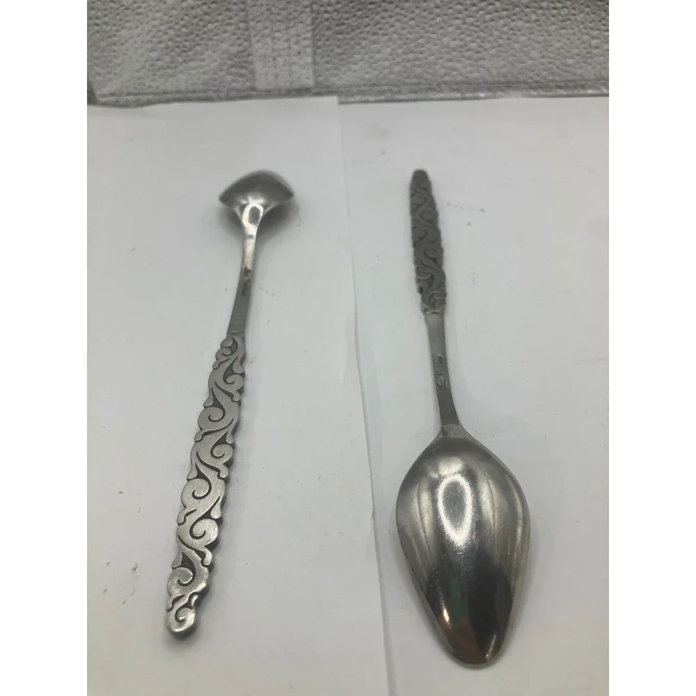 Lyon Stainless Ornate Scroll Pattern Serving Spoons Set of 2 Vintage